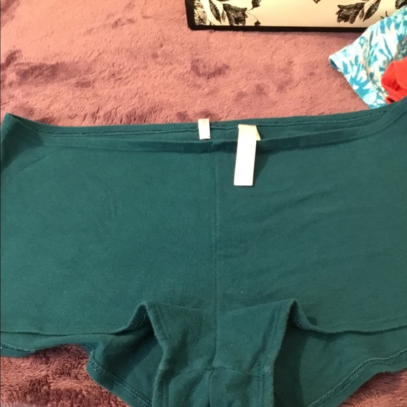 NEW Pink By Victoria Secret “Set Of 4 New Boxer Panties- - Picture 7 of 16